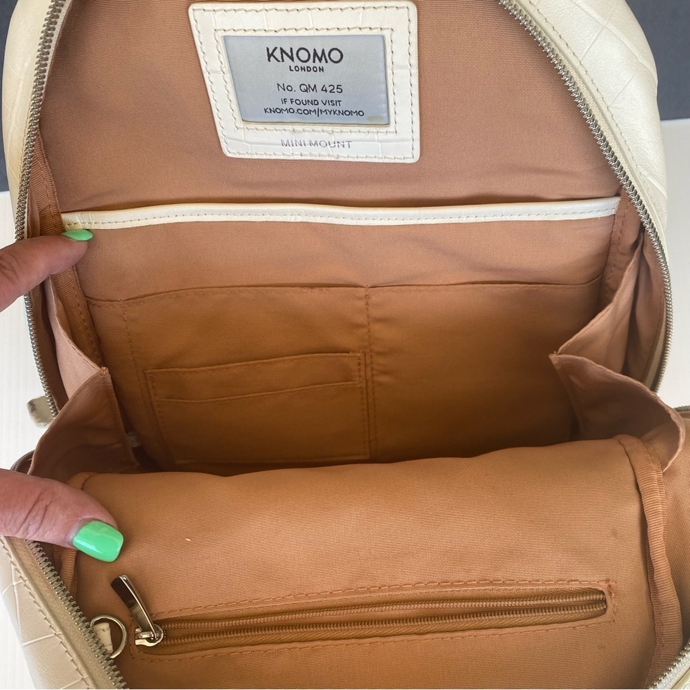 Knomo London leather Mini Mount 10” backpack white/off white - Picture 11 of 16